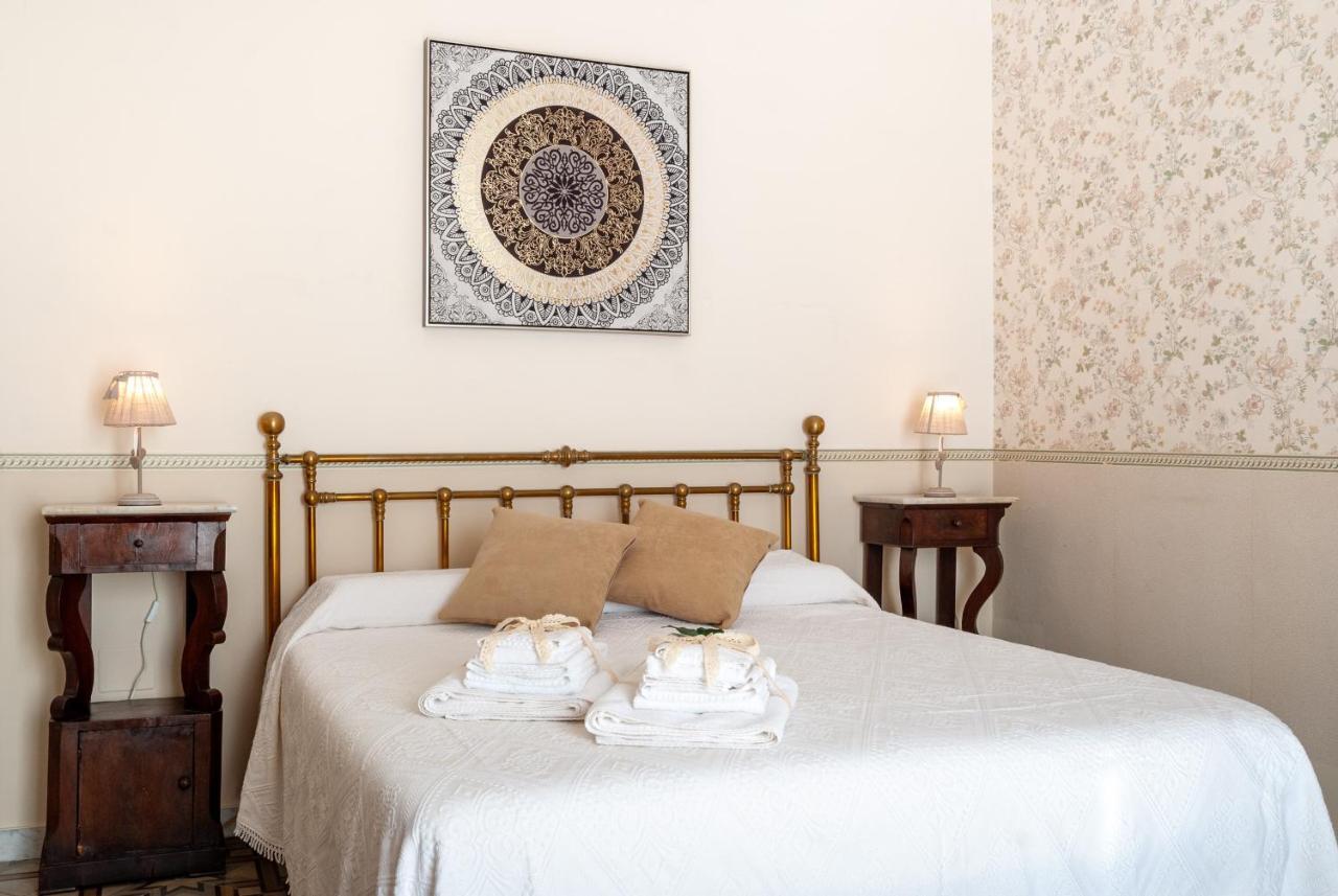 B&B Risveglio Col Rosone Лечче Экстерьер фото