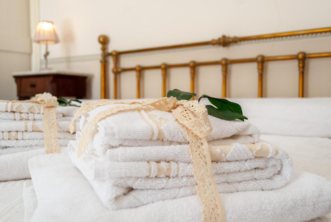 B&B Risveglio Col Rosone Лечче Экстерьер фото